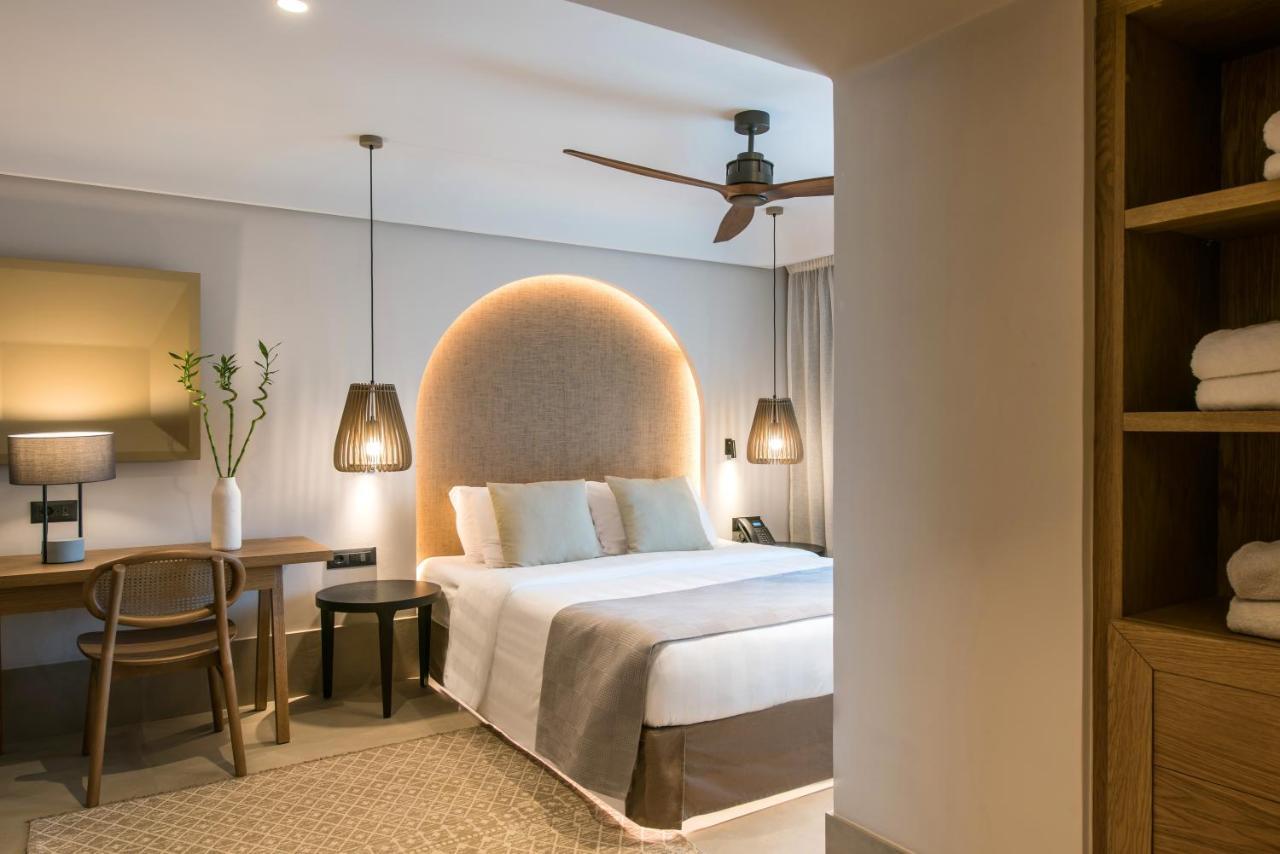 Paralos Venus Suites Adults Only Hersonissos  Bagian luar foto