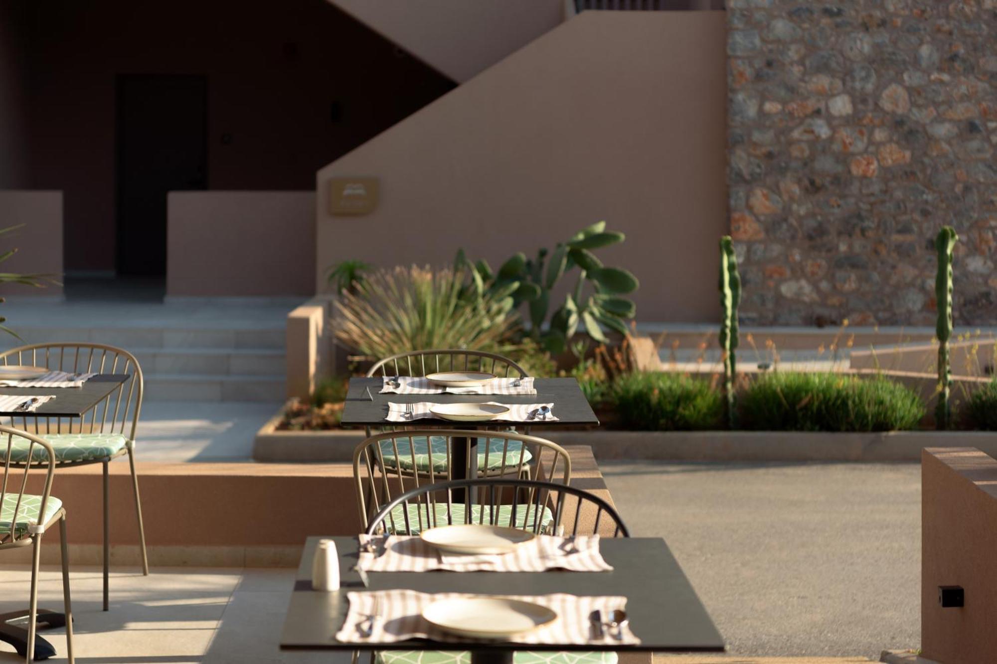 Paralos Venus Suites Adults Only Hersonissos  Bagian luar foto