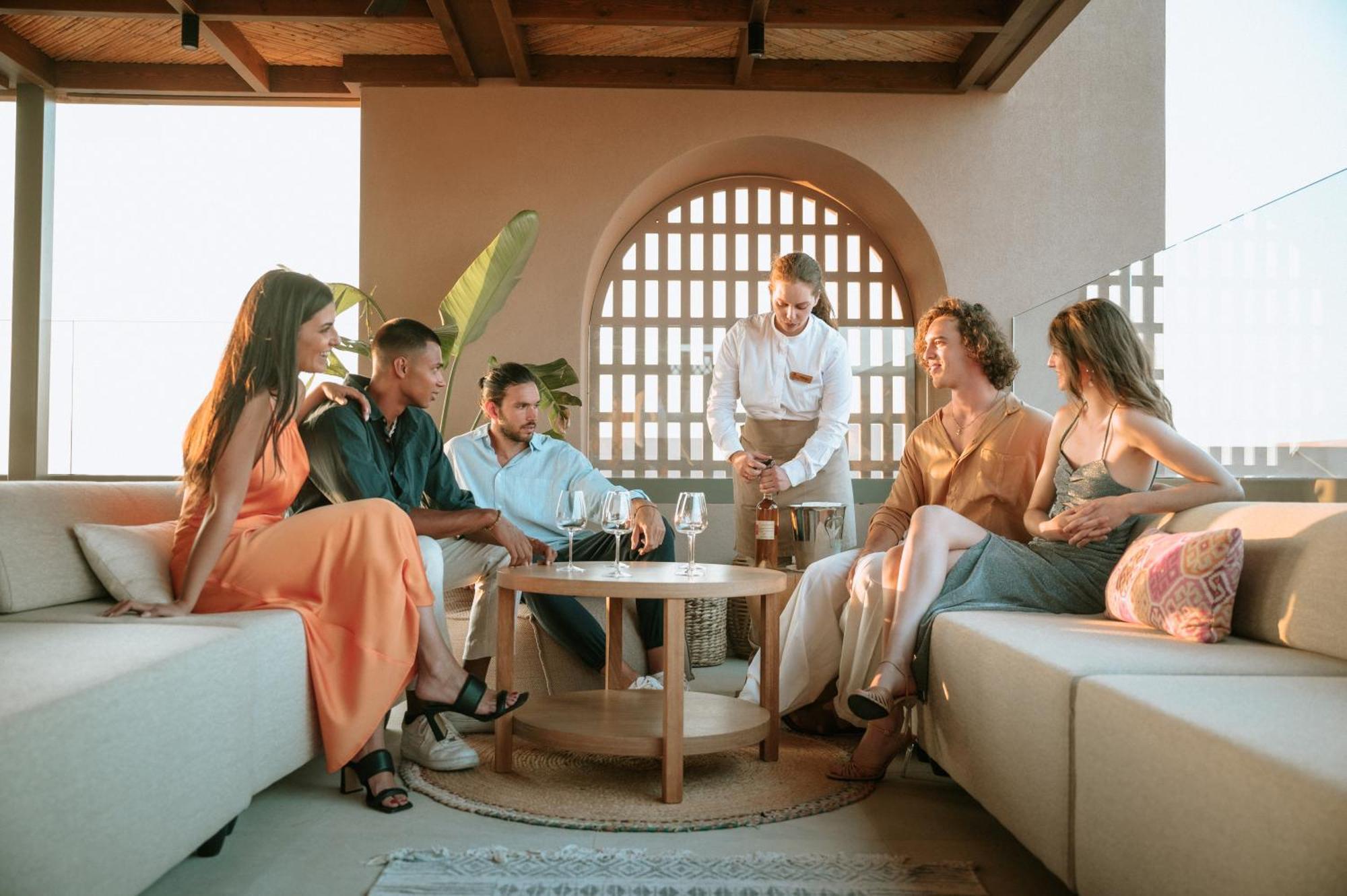 Paralos Venus Suites Adults Only Hersonissos  Bagian luar foto