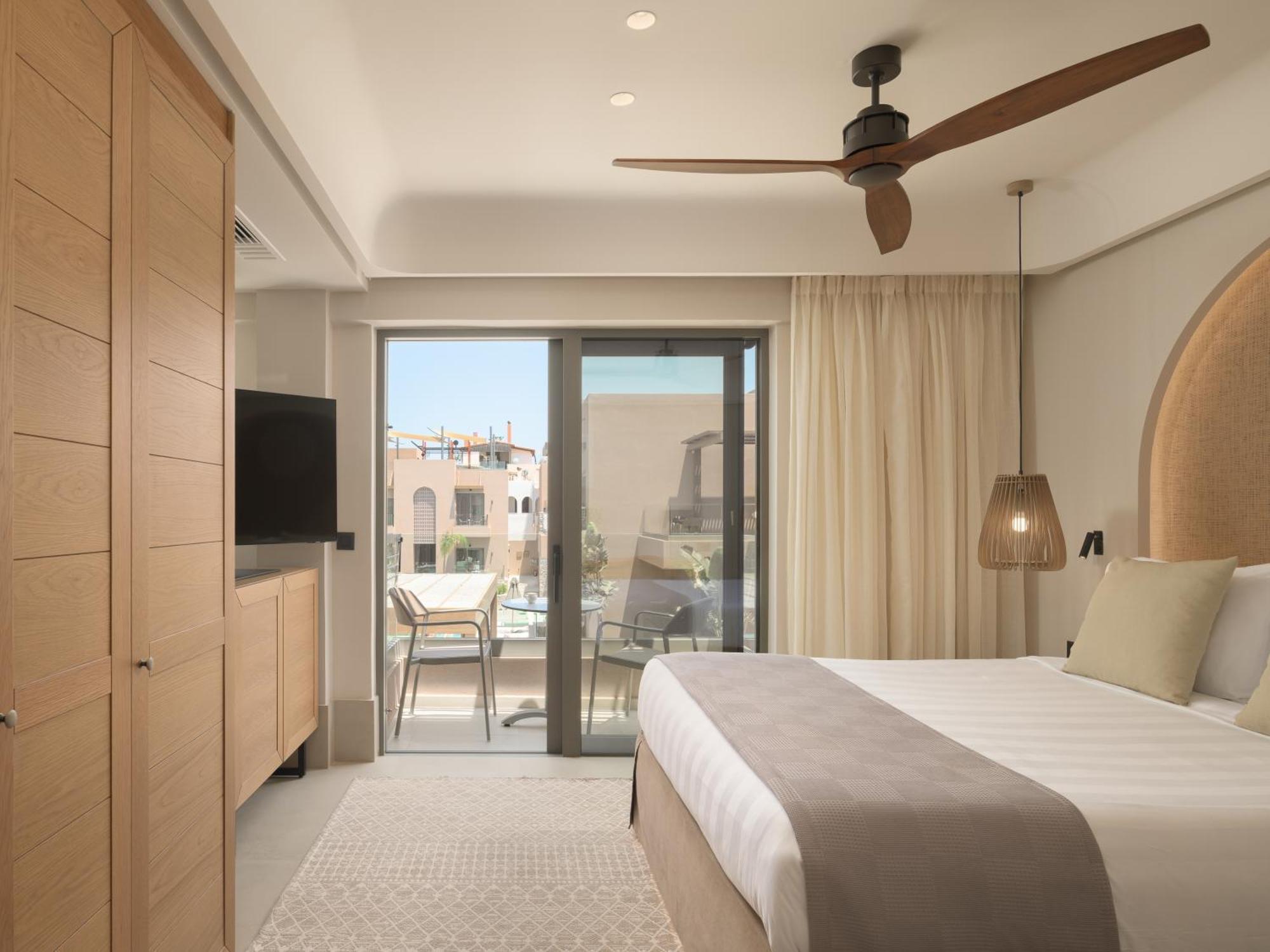 Paralos Venus Suites Adults Only Hersonissos  Bagian luar foto